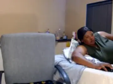 Ivorytits48  live sex cam