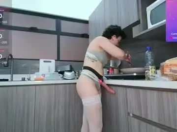 Kitty_fitty29  live sex cam
