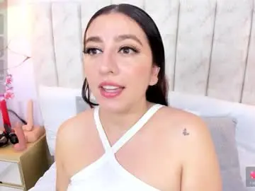 Laura_smith12  live sex cam