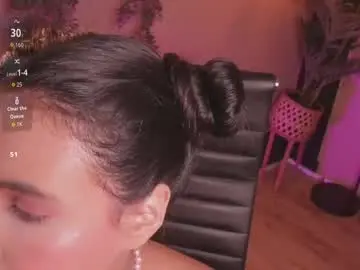 Luna_cullen  live sex cam