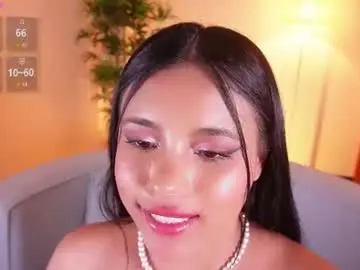 Luna_cullen  live sex cam