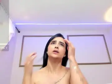 Mialiore_  live sex cam