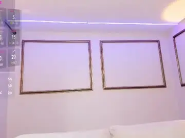 Mialiore_  live sex cam