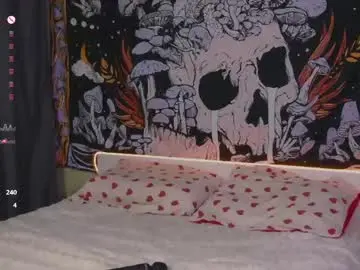 Mine_doll  live sex cam