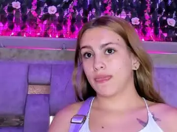 Natasha_adams___  live sex cam