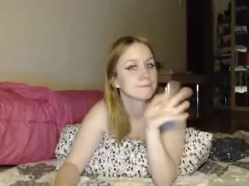 New_wave_queen_b  live sex cam