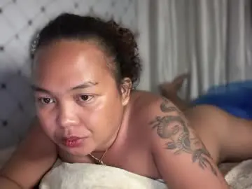 Quinn_debzy  live sex cam