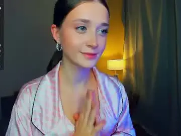 Trudikeasley  live sex cam