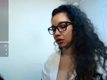 Wolfamara  live sex cam