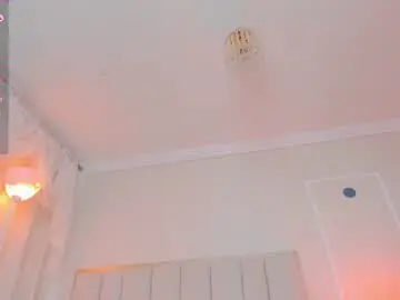 Your_petite18  live sex cam
