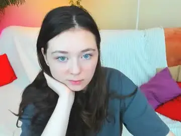 Alluringeyess  live sex cam
