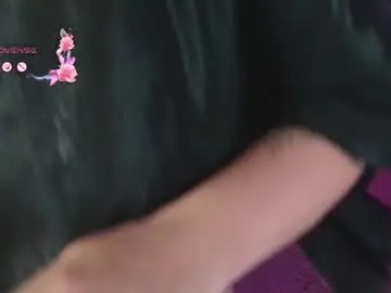 Andra_rosse  live sex cam