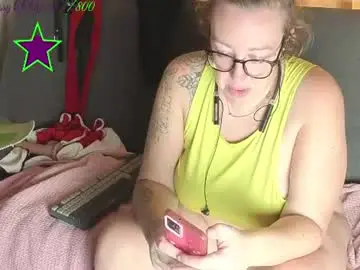 Jadestaruk  live sex cam