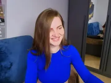 Lisa__evans  live sex cam