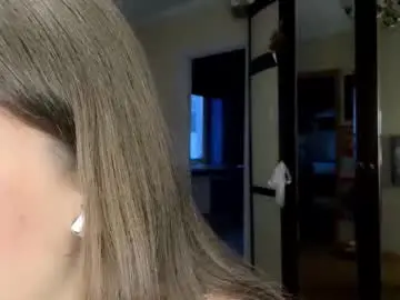 Lynellekrawitz  live sex cam