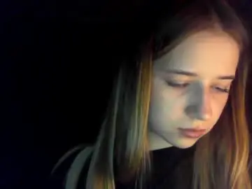 Marlena_may  live sex cam