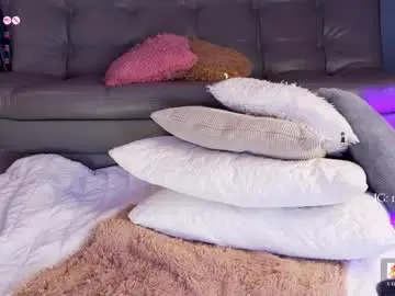 Maykka  live sex cam