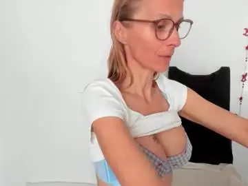 Munishpunish  live sex cam