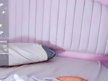 Sexy_curlylady  live sex cam