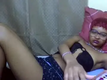 Sexyrossie1  live sex cam