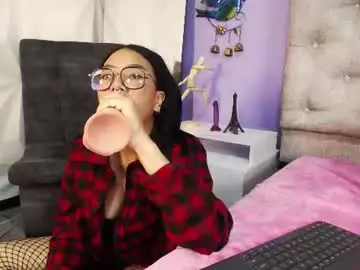 Shark_star  live sex cam