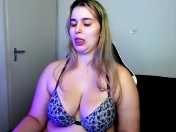 Shy_nerd_babyy  live sex cam