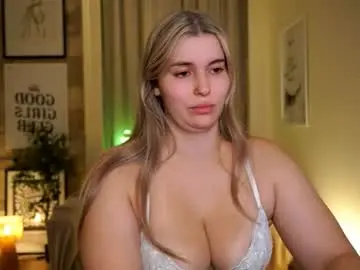 Shy_nerd_babyy  live sex cam