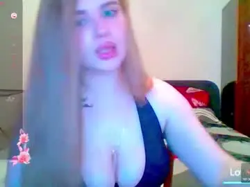 Yourfavaria  live sex cam