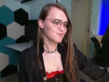 Yukodiva  live sex cam