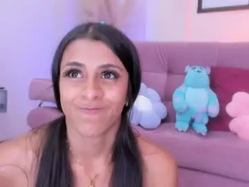 Daaniela_moon  live sex cam