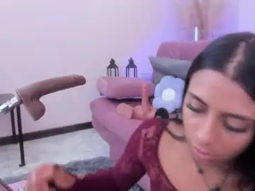 Daaniela_moon  live sex cam