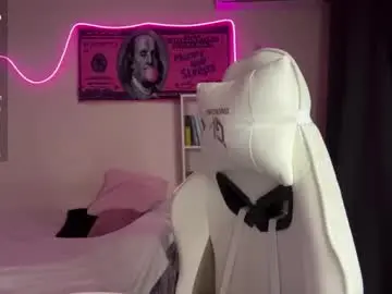 Deonnagarn  live sex cam