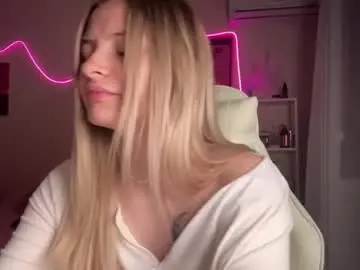 Deonnagarn  live sex cam