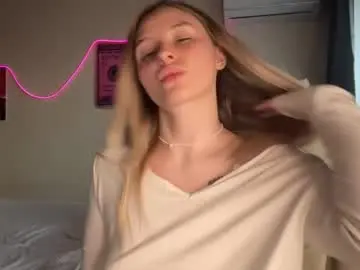 Deonnagarn  live sex cam