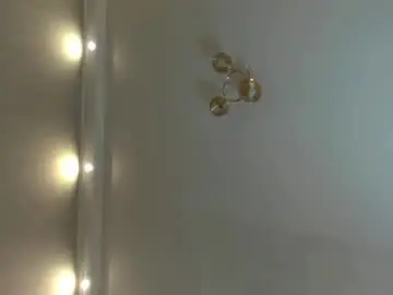 Emily_gold1  live sex cam