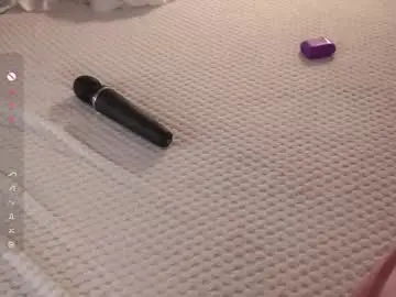 Emmiemurray  live sex cam