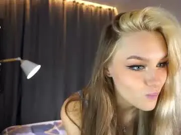 Emmiemurray  live sex cam