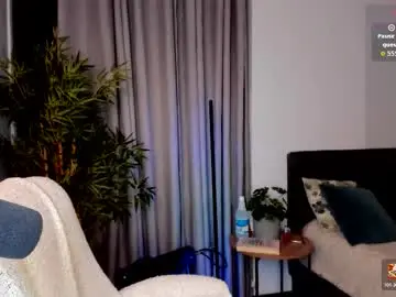 Helen_miller  live sex cam