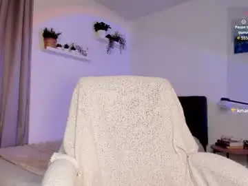 Helen_miller  live sex cam