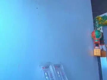 Kissme_luna  live sex cam