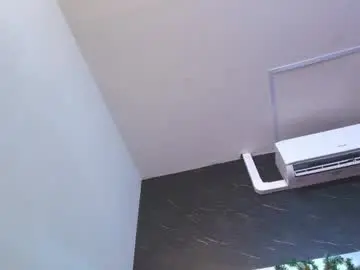 Kissme_luna  live sex cam