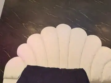 Kissme_luna  live sex cam
