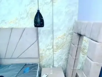 Kissme_luna  live sex cam
