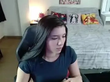 Kittykat18x  live sex cam