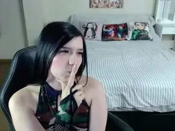 Kittykat18x  live sex cam