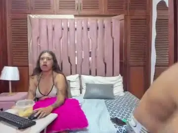 Lucyandmarcos  live sex cam