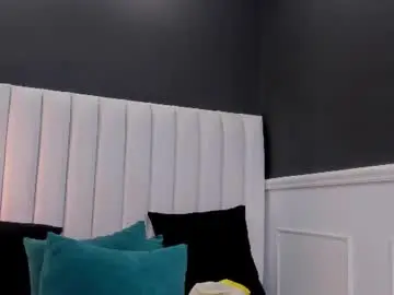 Mia_blumm_  live sex cam