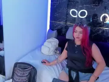 Mia_blumm_  live sex cam