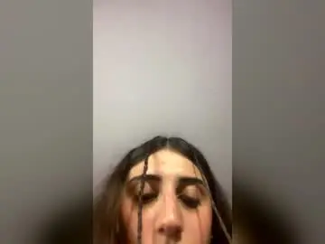Miaaxx21  live sex cam