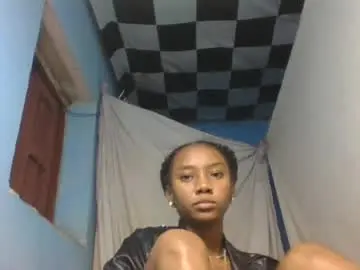 Orphanie68  live sex cam